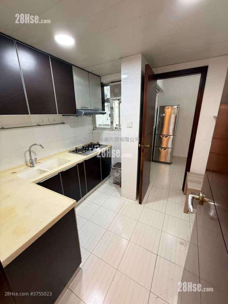 黃埔花園 租盤 4 房 , 2 浴室 777 平方呎