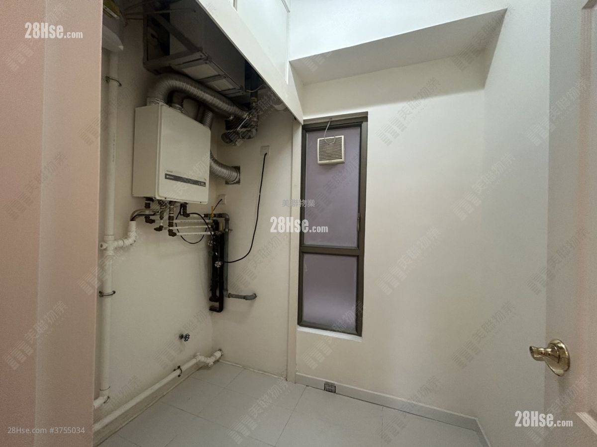 嘉御山 售盘 3 房 1,554 平方尺