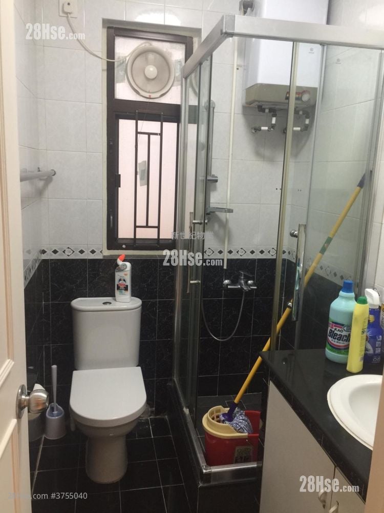 維多利中心 售盤 3 房 , 1 浴室 666 平方呎