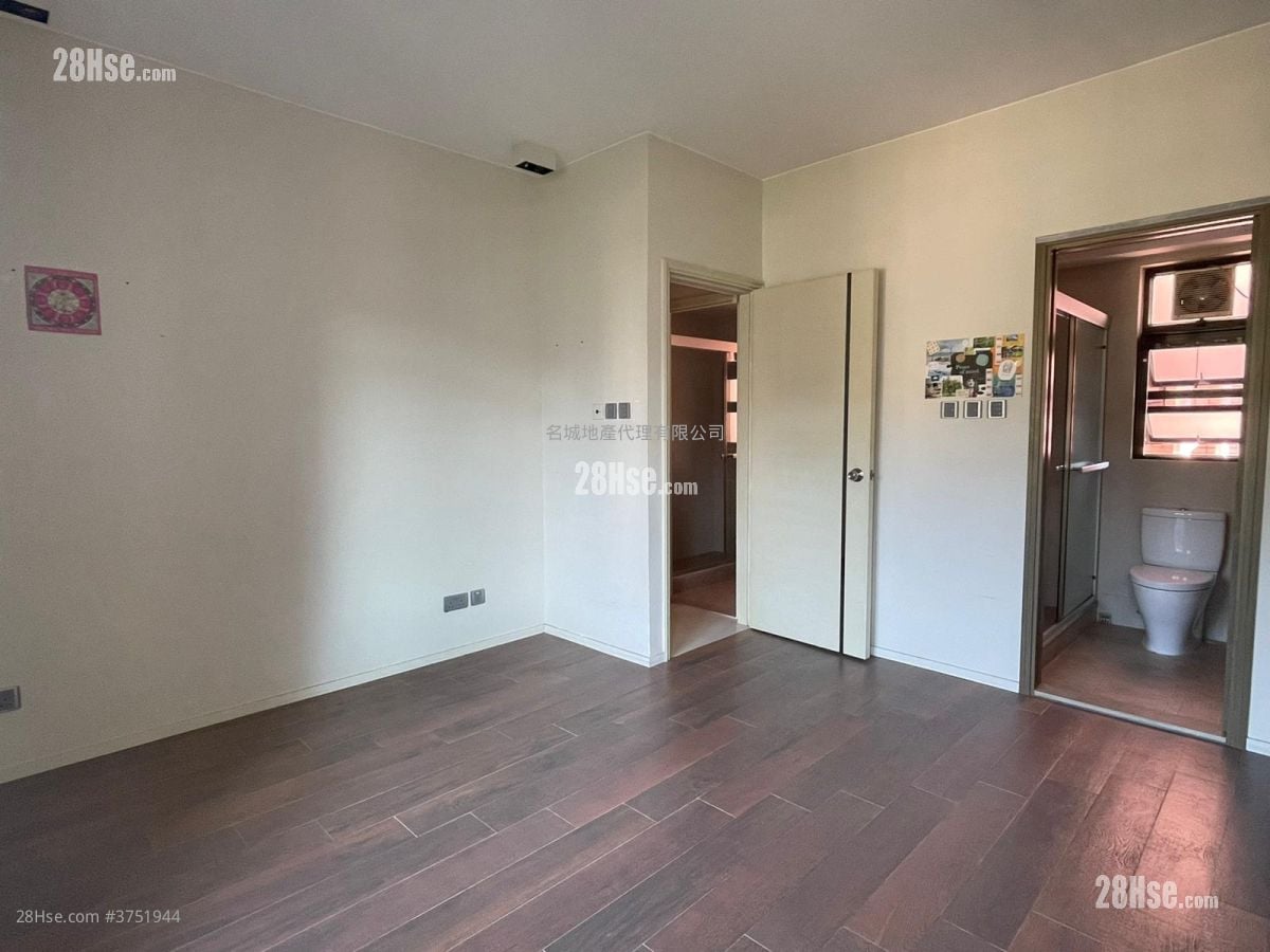 曉翠山莊 售盤 3 房 , 2 浴室 1,066 平方呎