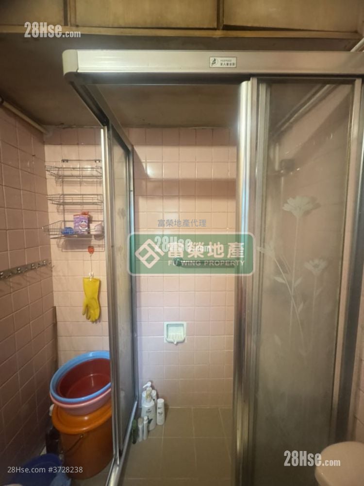 南苑大厦 售盘 2 房 , 1 浴室 463 平方尺