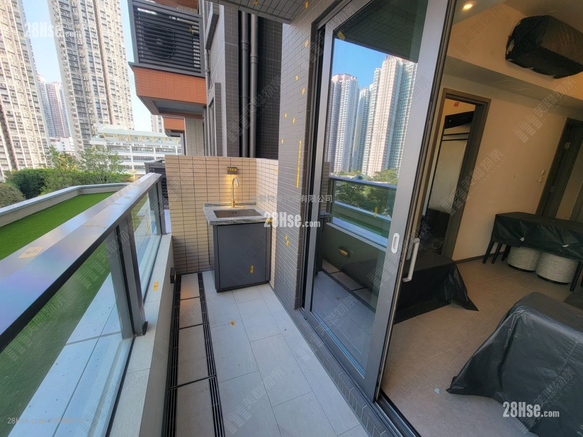 YOHO West 售盤 2 房 360 平方呎