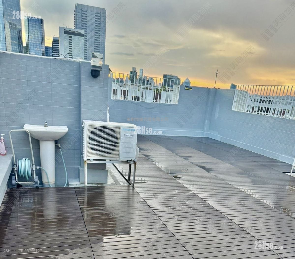 太古城 售盘 3 房 , 1 浴室 707 平方尺