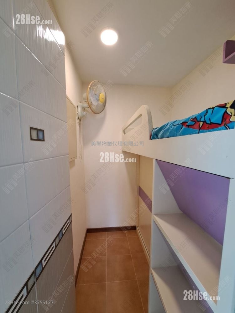 太古城 售盘 3 房 , 1 浴室 707 平方尺