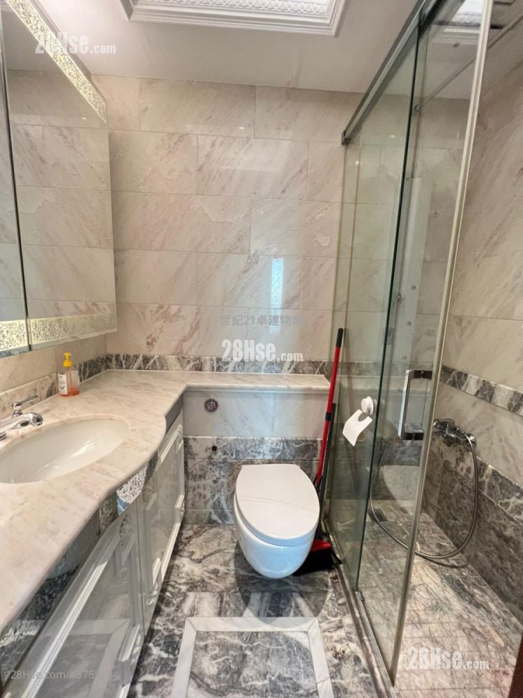 御金国峯 售盘 4 房 , 3 浴室 1,614 平方尺