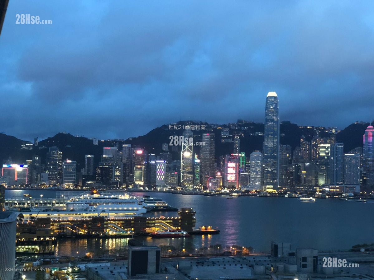 The Austin Sell 3 Bedrooms , 2 Bathrooms 1,002 ft²