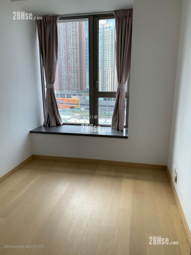 The Austin Sell 3 Bedrooms , 2 Bathrooms 1,002 ft²