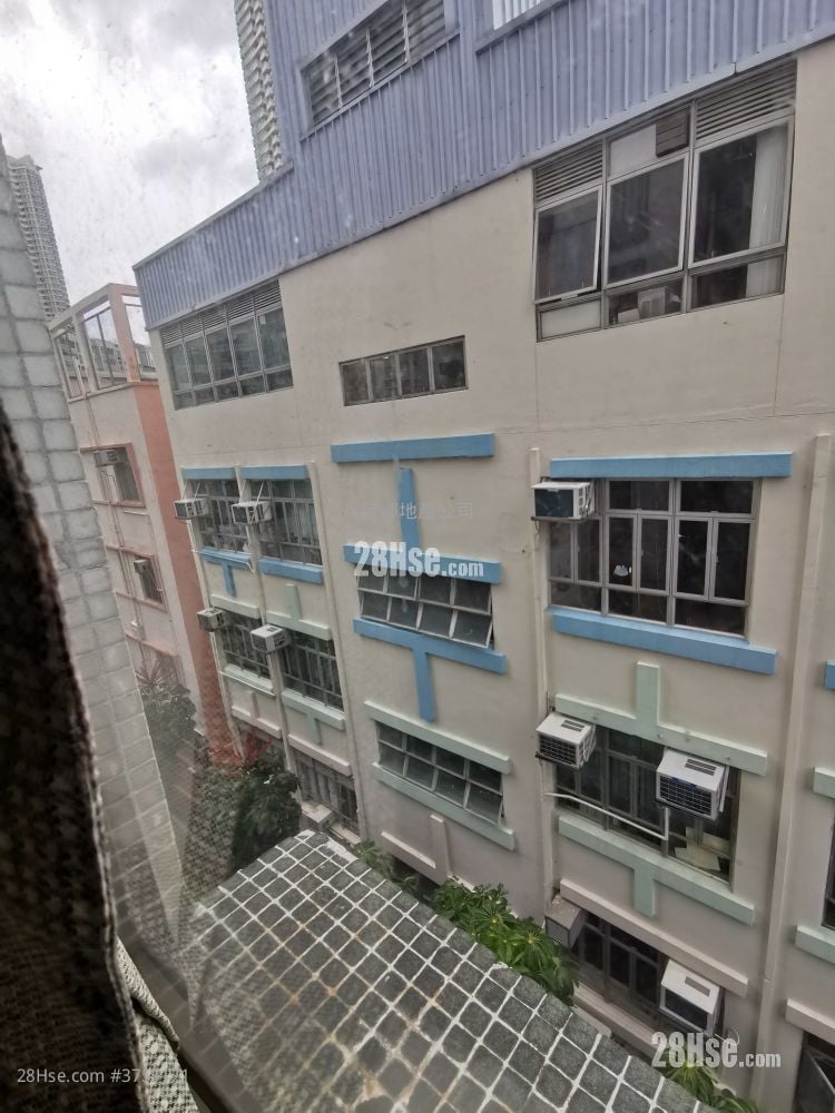 颂贤花园 租盘 2 房 , 1 浴室 357 平方尺