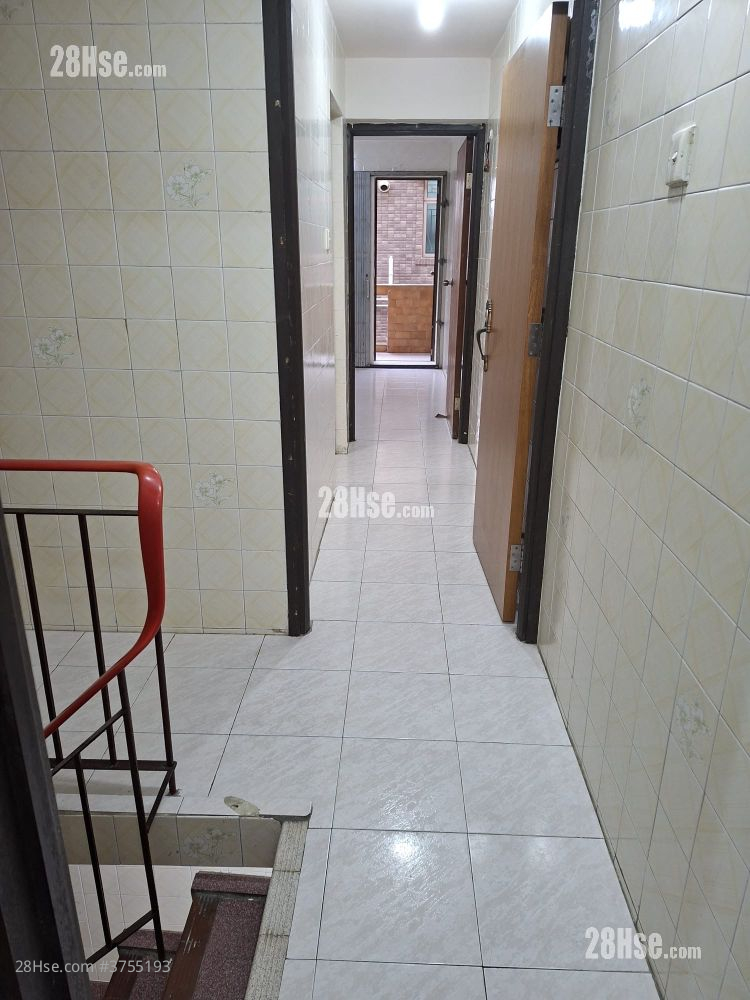 村屋 租盤 1 房 , 1 浴室 350 平方呎