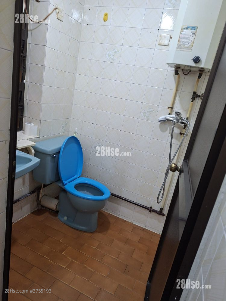 村屋 租盤 1 房 , 1 浴室 350 平方呎