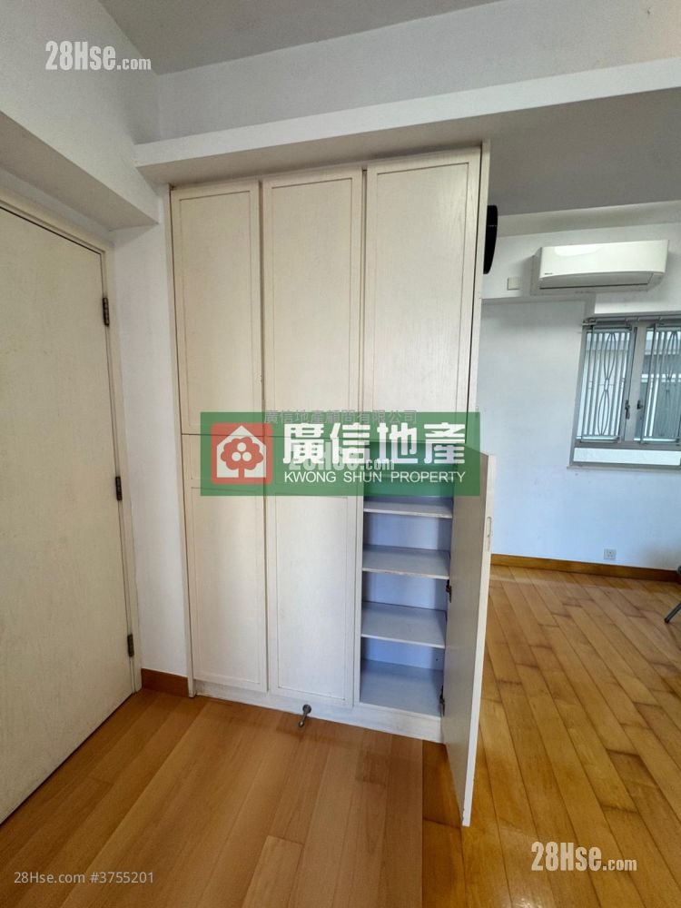 富威花園 售盤 2 房 , 1 浴室 352 平方呎