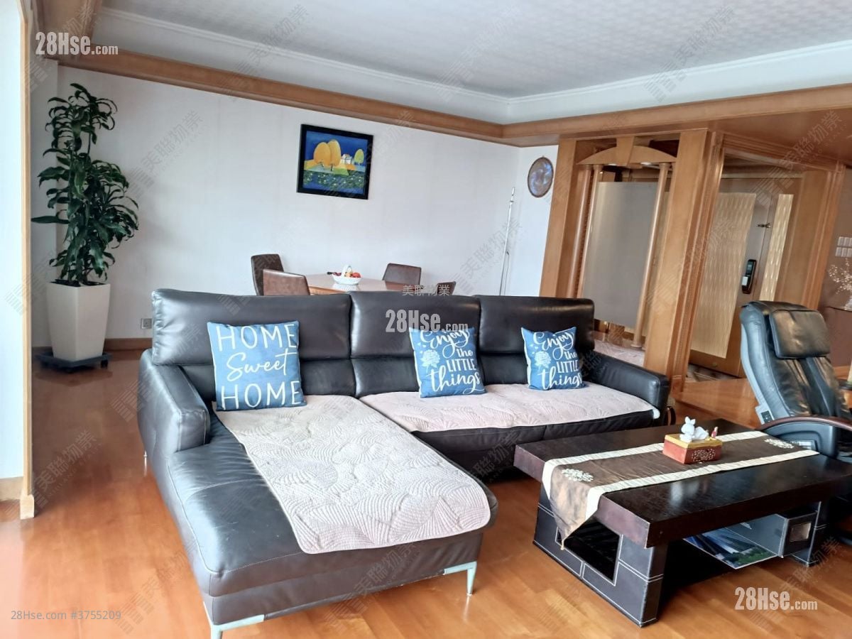 世界花园 售盘 4 房 2,217 平方尺