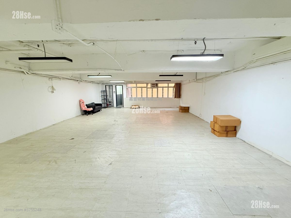 幸運工業大廈 租盤 1,030 平方呎