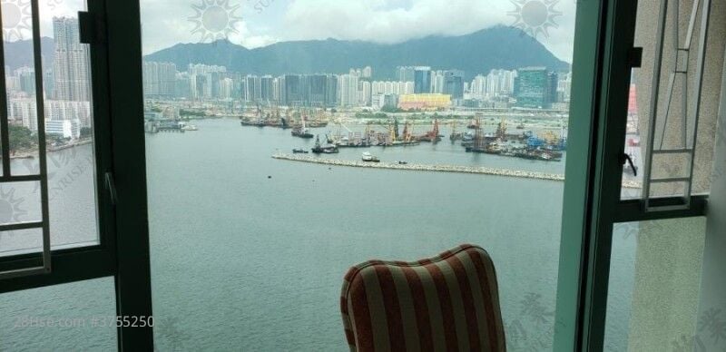 海逸豪园 售盘 3 房 1,115 平方尺