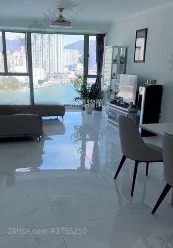 海逸豪园 售盘 3 房 1,115 平方尺