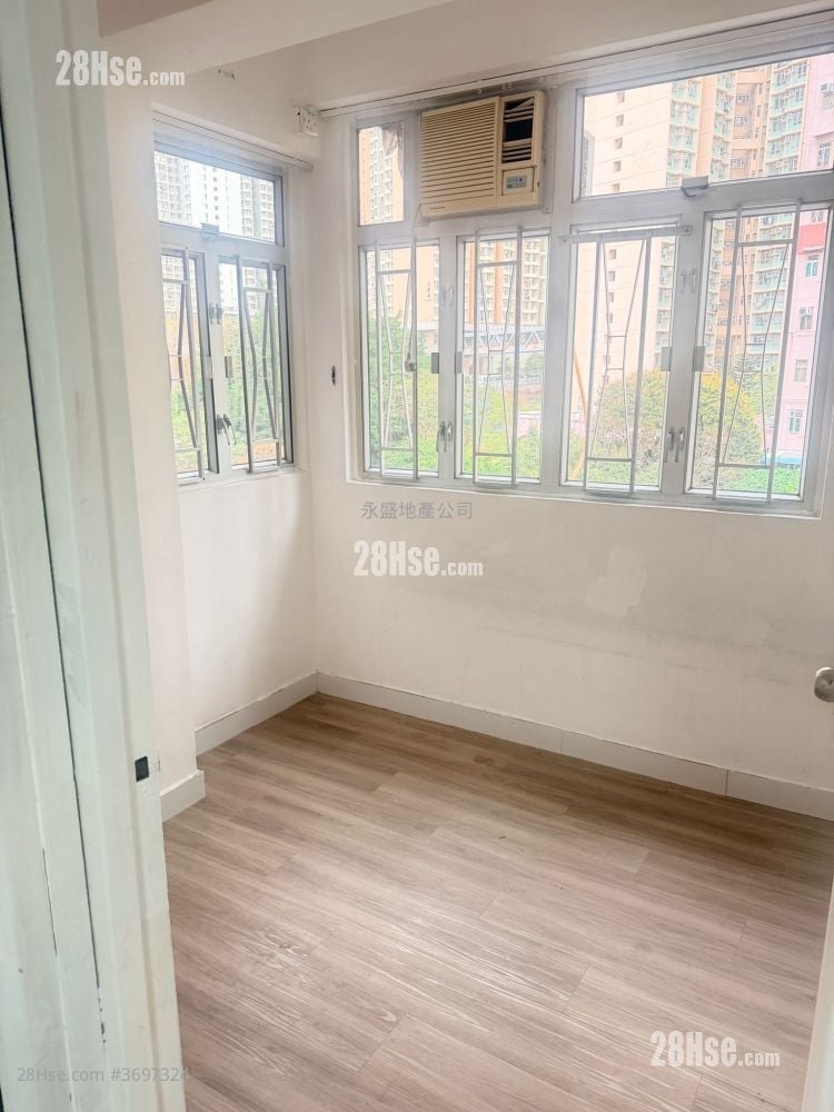 成城大廈 租盤 2 房 , 1 浴室 371 平方呎