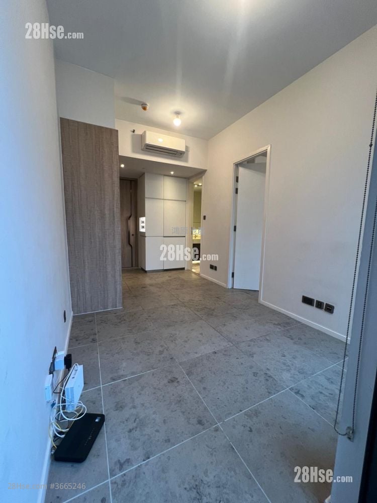 瑧璈 租盘 1 房 , 1 浴室 342 平方尺