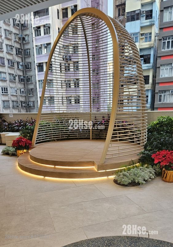 連方 售盤 1 房 , 1 浴室 293 平方呎