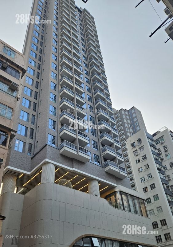 連方 售盤 1 房 , 1 浴室 293 平方呎