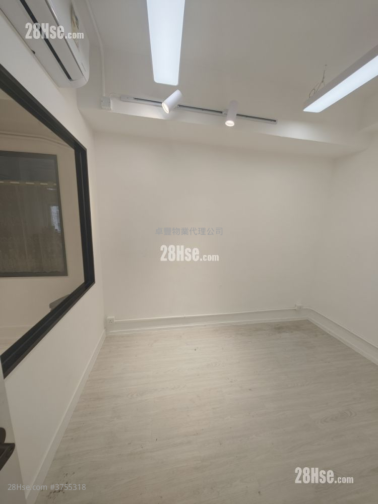 長江工廠大廈 租盤 80 平方呎