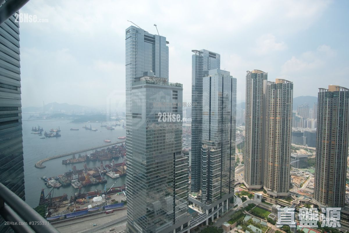 君臨天下 租盤 2 房 , 2 浴室 779 平方呎