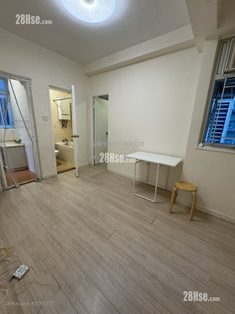 Shun Fai Building Sell 1 Bedroom , 1 Bathroom 273 ft²