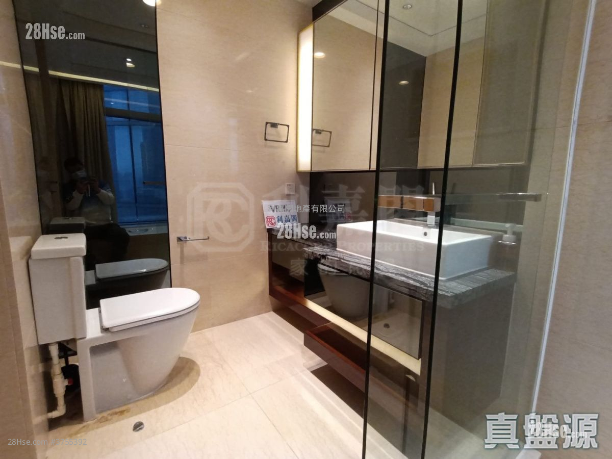 天璽 售盤 3 房 , 2 浴室 900 平方呎