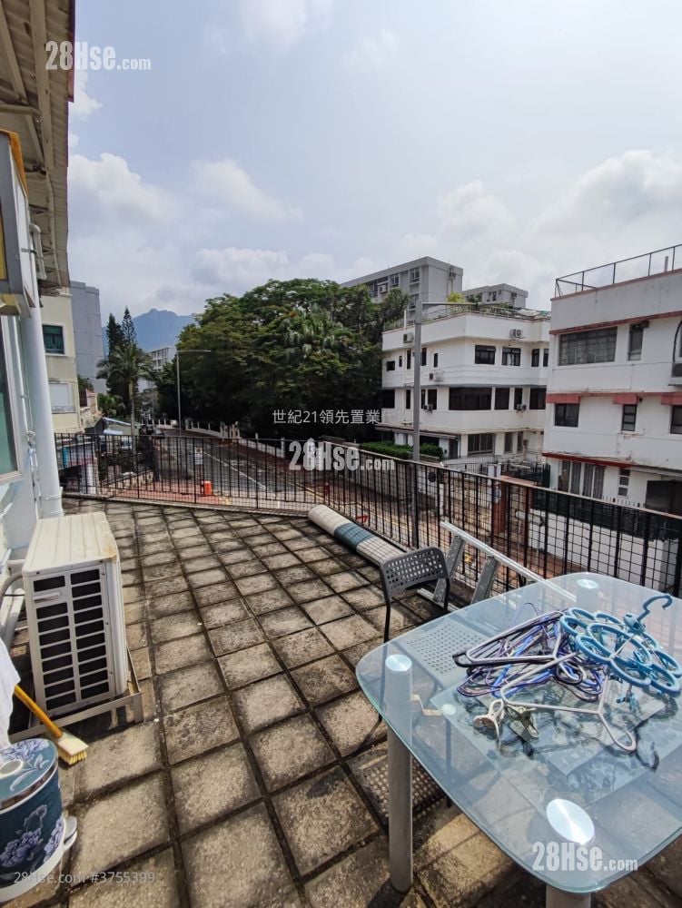 又一樓 售盤 2 房 , 1 浴室 596 平方呎