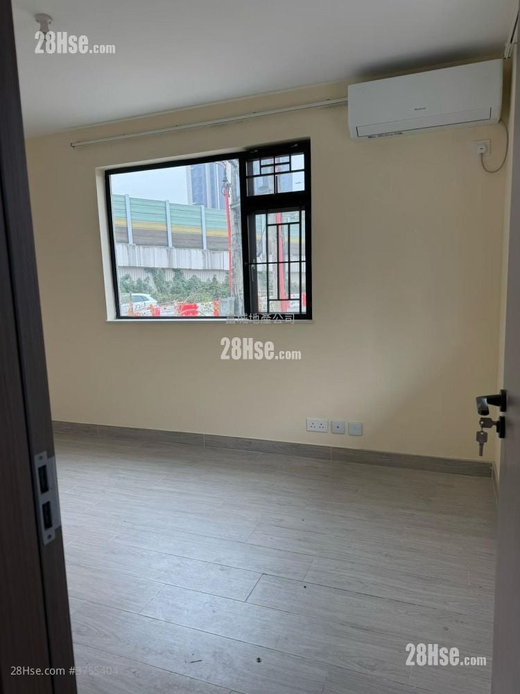 Village Rental 2 Bedrooms 630 ft²