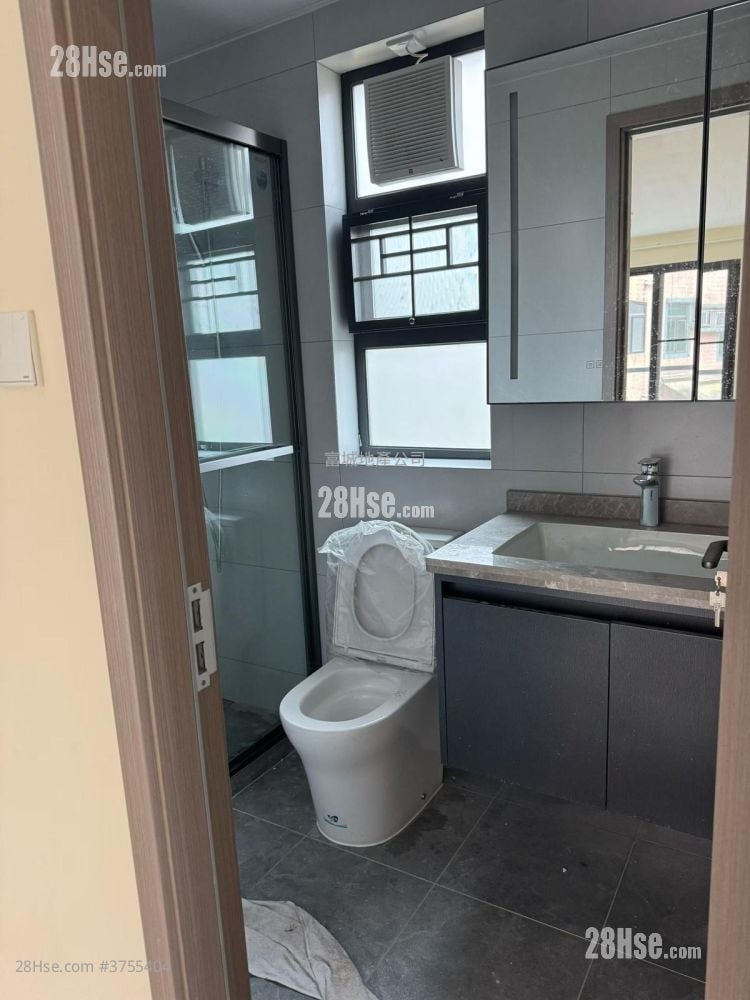 Village Rental 2 Bedrooms 630 ft²