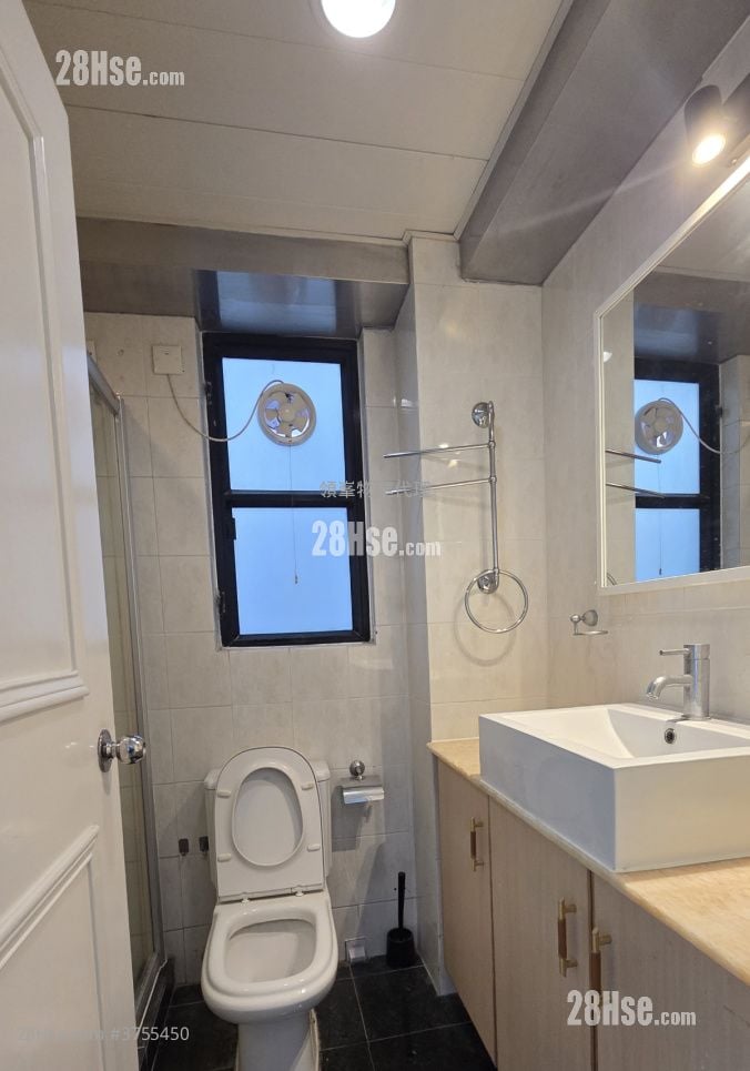 德信花園 售盤 3 房 , 2 浴室 1,038 平方呎