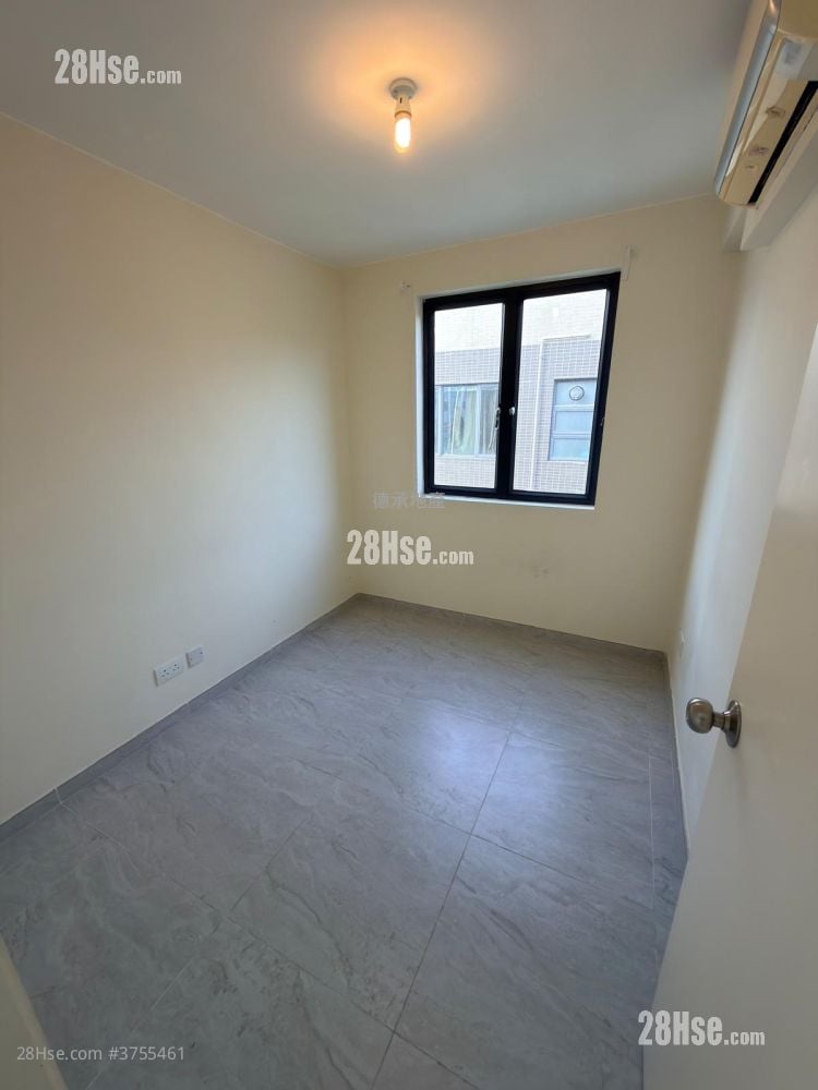 村屋 售盘 3 房 , 1 浴室