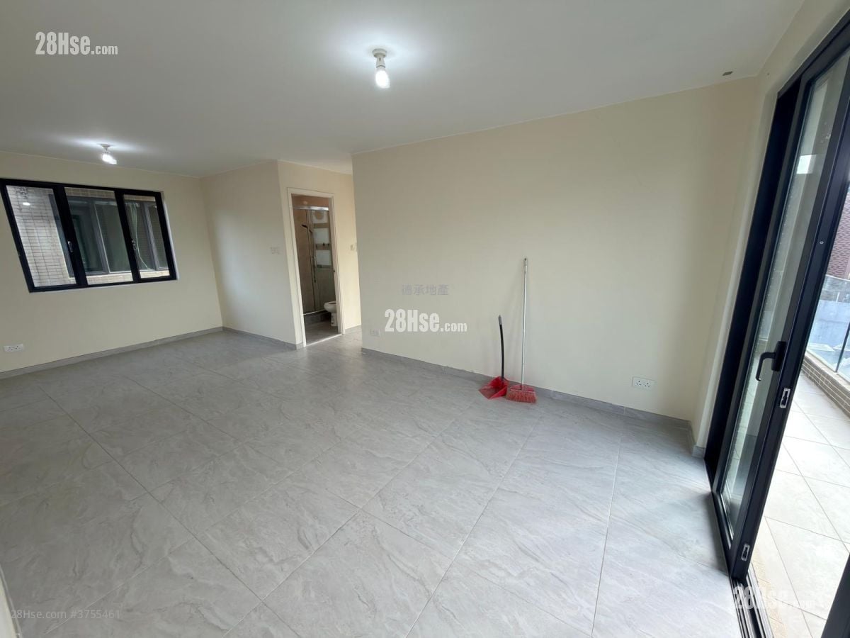 村屋 售盘 3 房 , 1 浴室