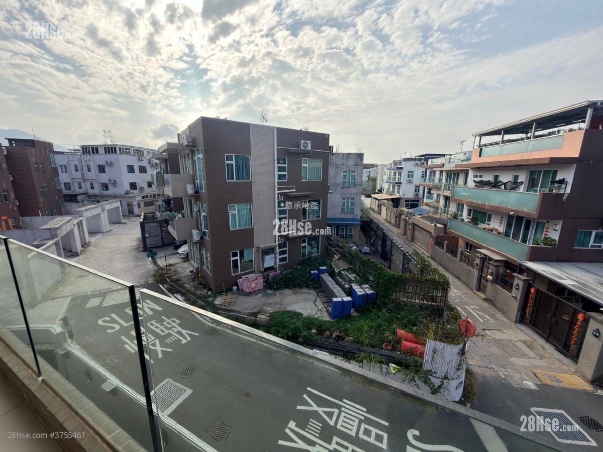 村屋 售盘 3 房 , 1 浴室