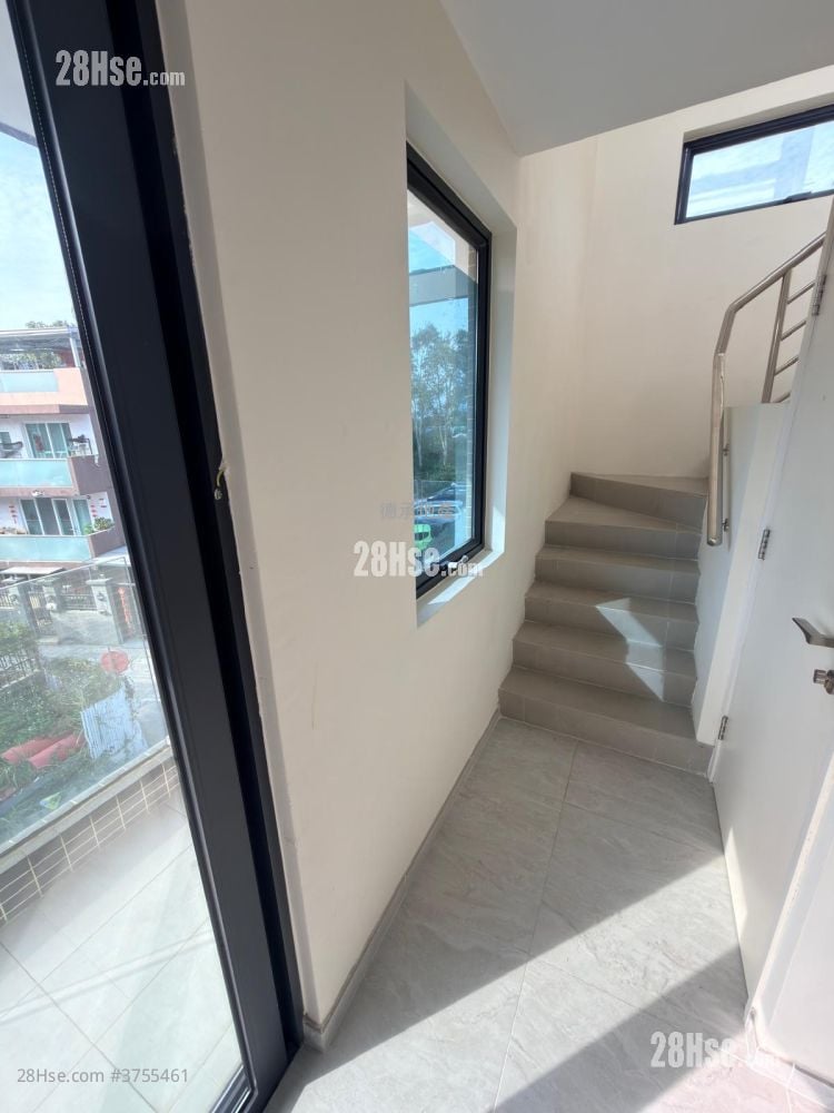 村屋 售盘 3 房 , 1 浴室