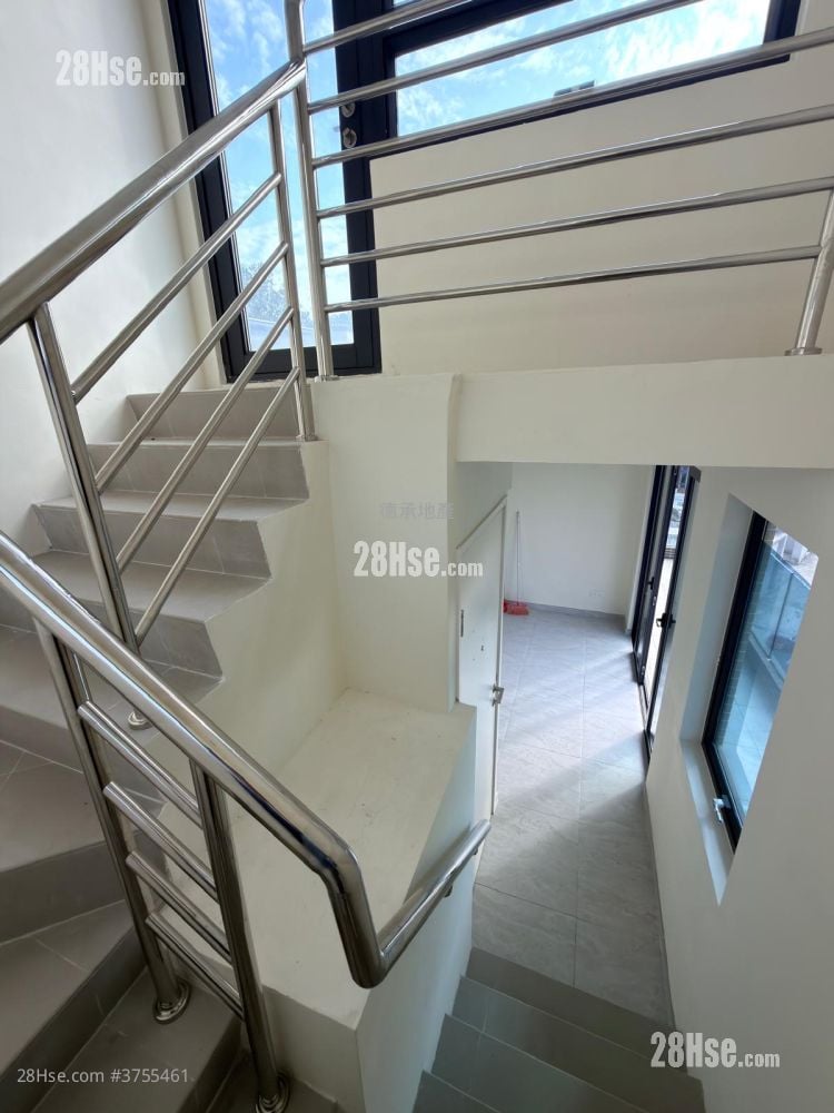 村屋 售盘 3 房 , 1 浴室