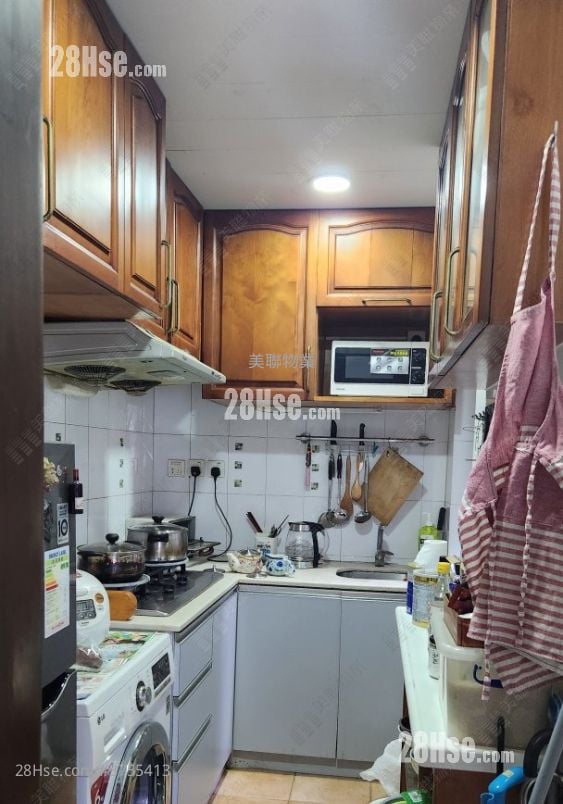 Vienna Garden Sell 3 Bedrooms 732 ft²