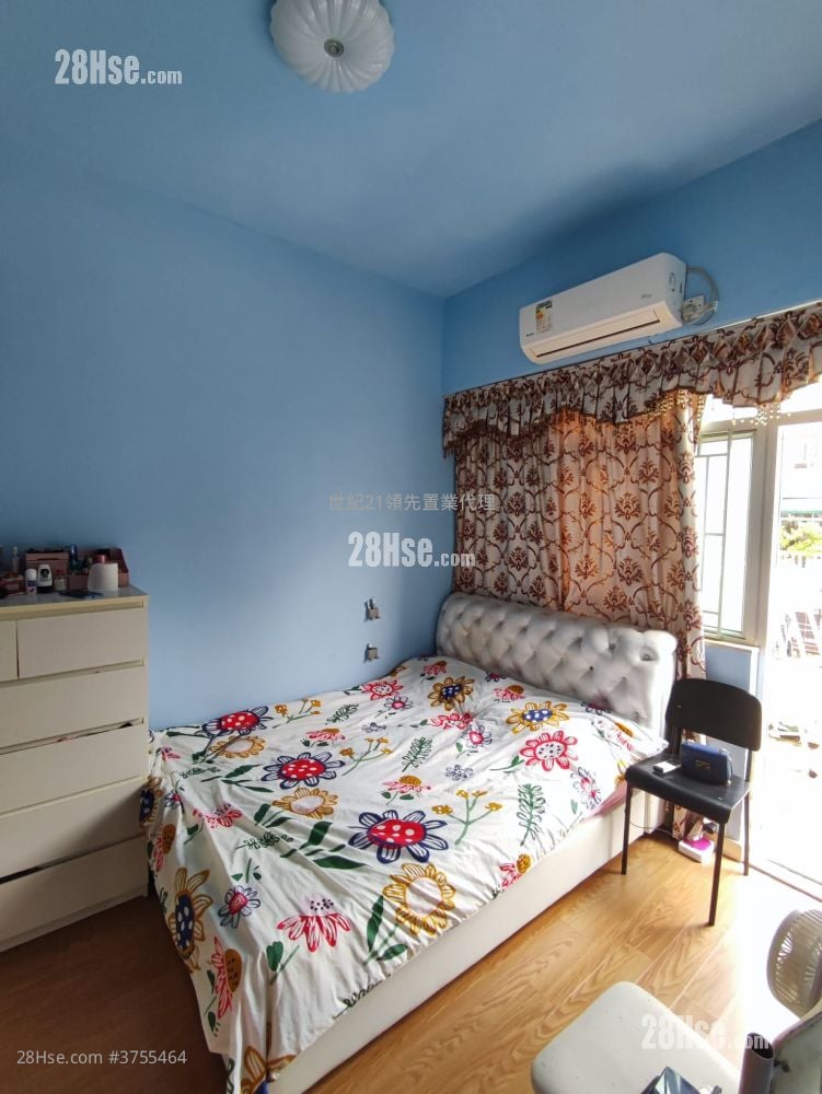 又一楼 售盘 2 房 , 1 浴室 596 平方尺