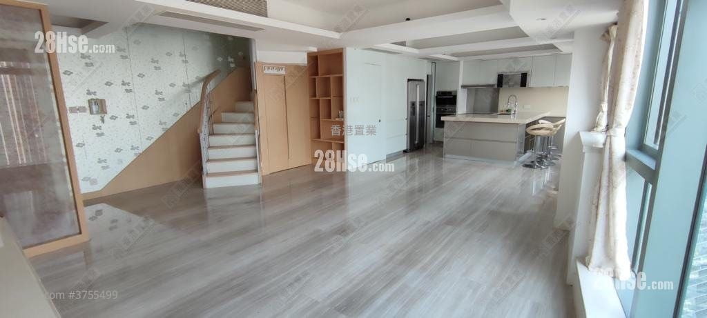 君临天下 售盘 2 房 , 2 浴室 743 平方尺