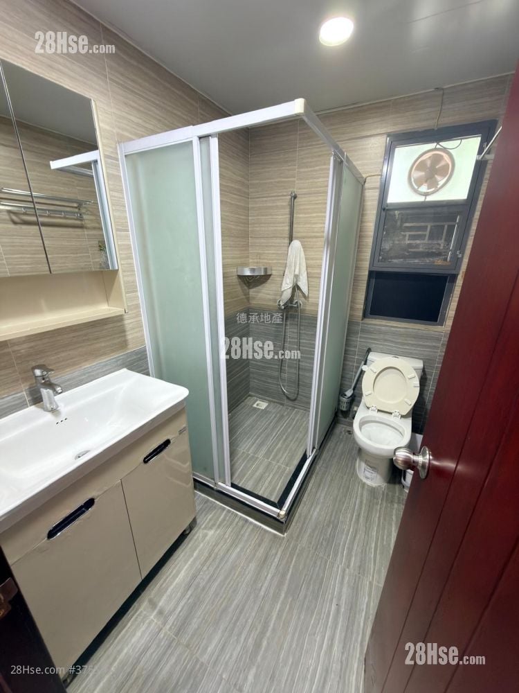 村屋 售盤 3 房 , 1 浴室