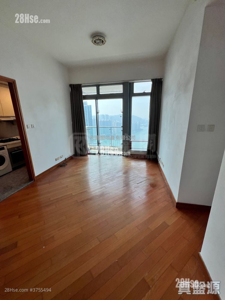 御凱 租盤 3 房 , 2 浴室 728 平方呎