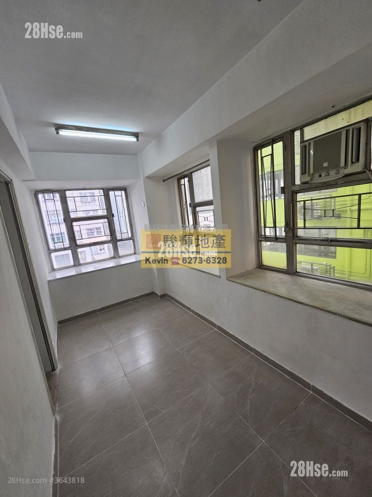 Wing Ning Building Sell 1 Bedroom , 1 Bathroom