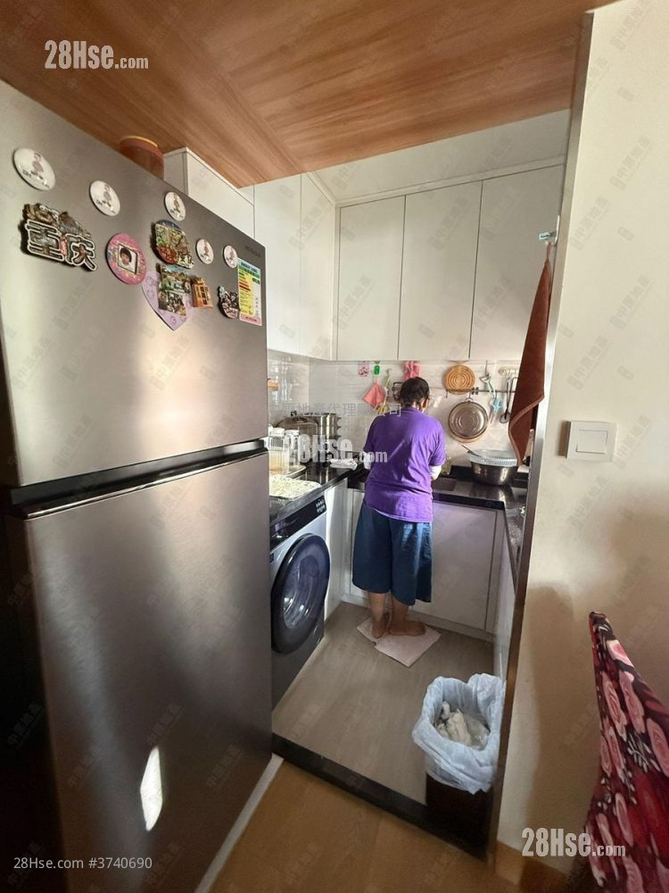 華都中心 租盤 3 房 531 平方呎