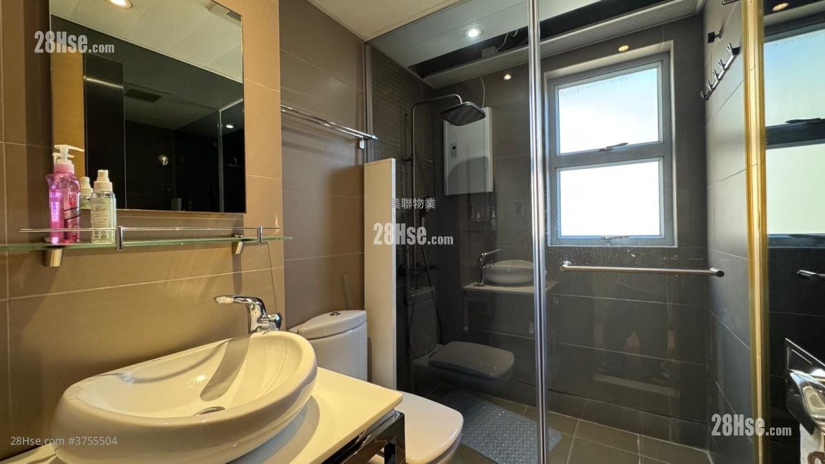 加州豪園 售盤 3 房 , 3 浴室 1,539 平方呎