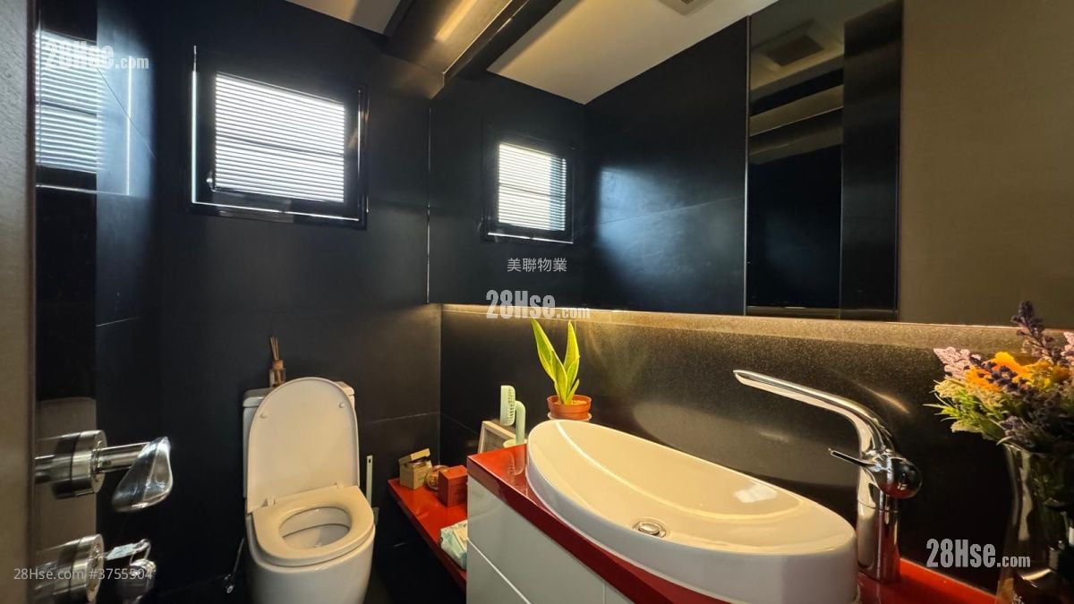 加州豪園 售盤 3 房 , 3 浴室 1,539 平方呎