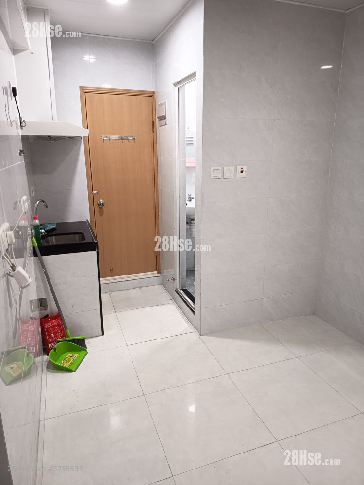 茶果嶺大樓 租盤 開放式間隔 , 1 浴室 130 平方呎