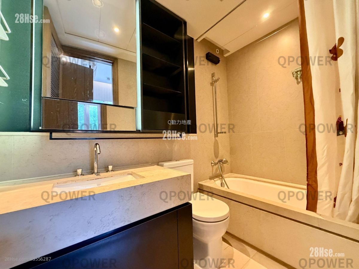 傲泷 租盘 4 房 1,837 平方尺