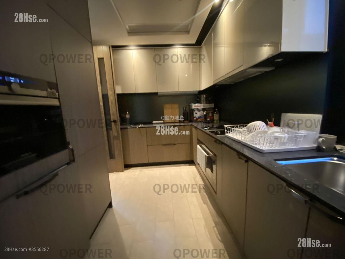 傲泷 租盘 4 房 1,837 平方尺