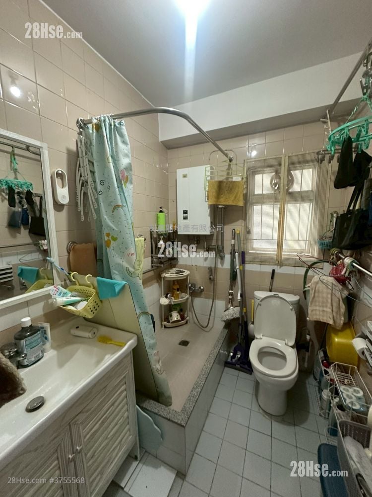 偉景花園 售盤 2 房 , 1 浴室 550 平方呎