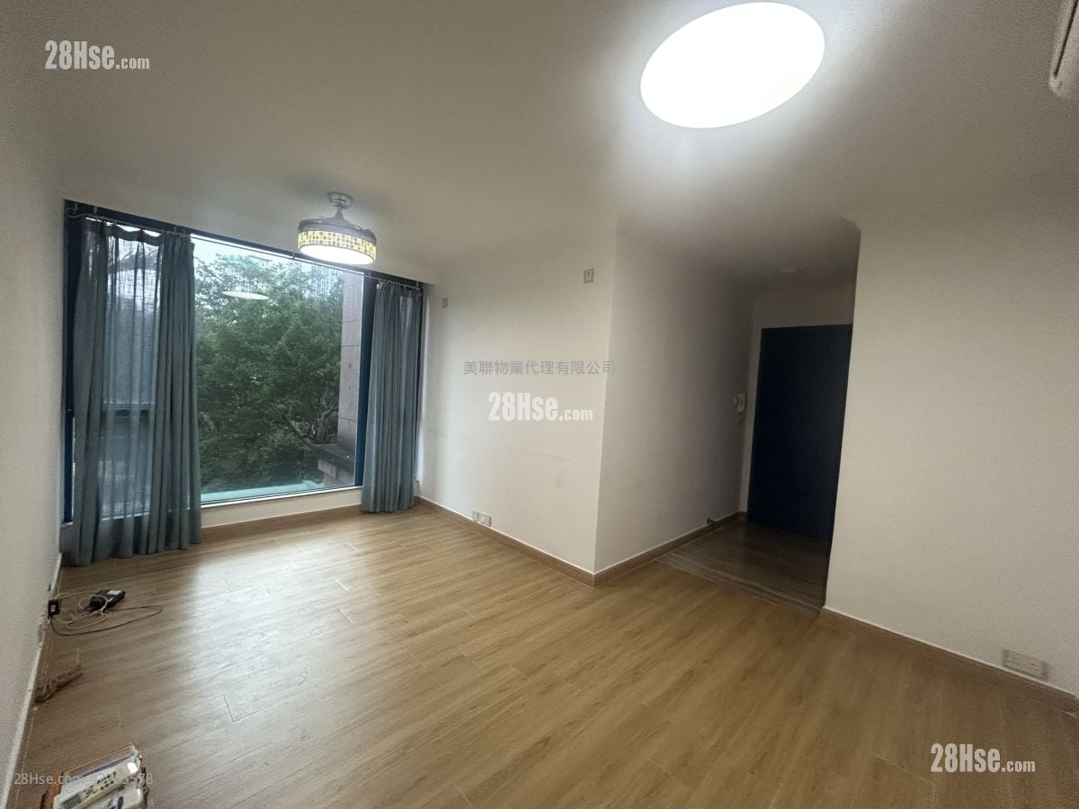 Vista Paradiso Sell 3 Bedrooms 650 ft²